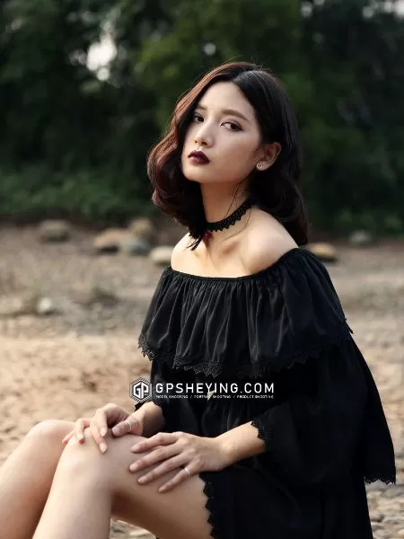 哥特风外景人像